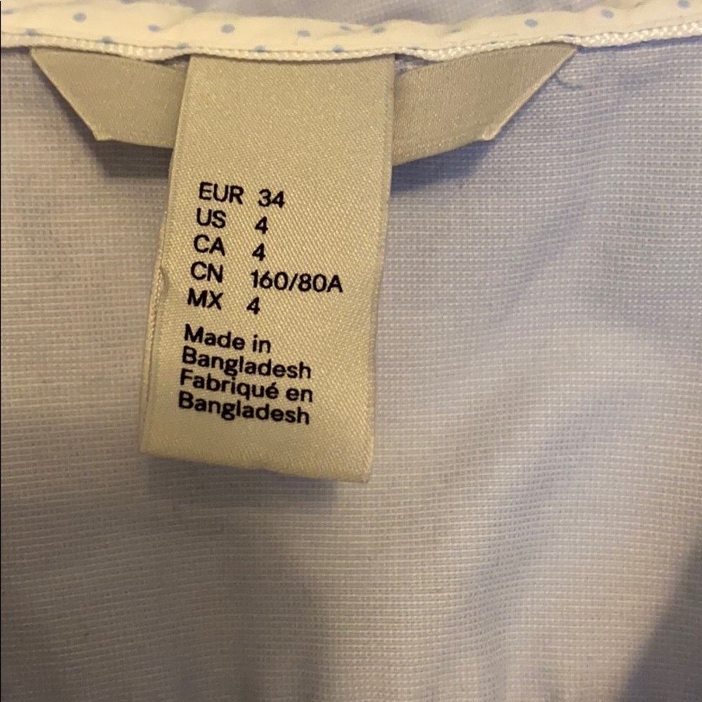 Light blue button down - Picture 2 of 4